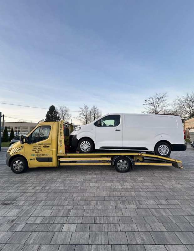 Transport auta Warszawa — furgon na lawecie, 506-001-057